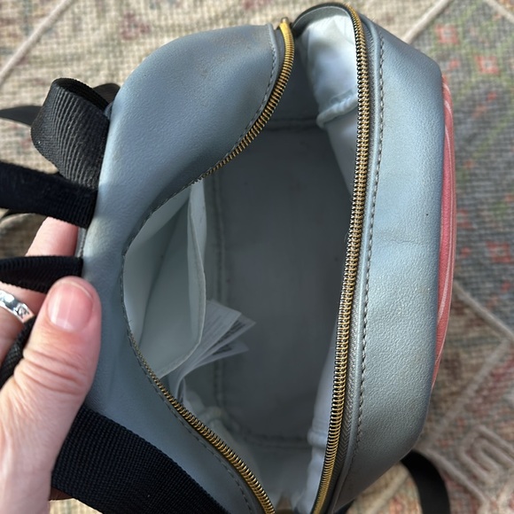 Stranger Things mini backpack - Picture 3 of 3